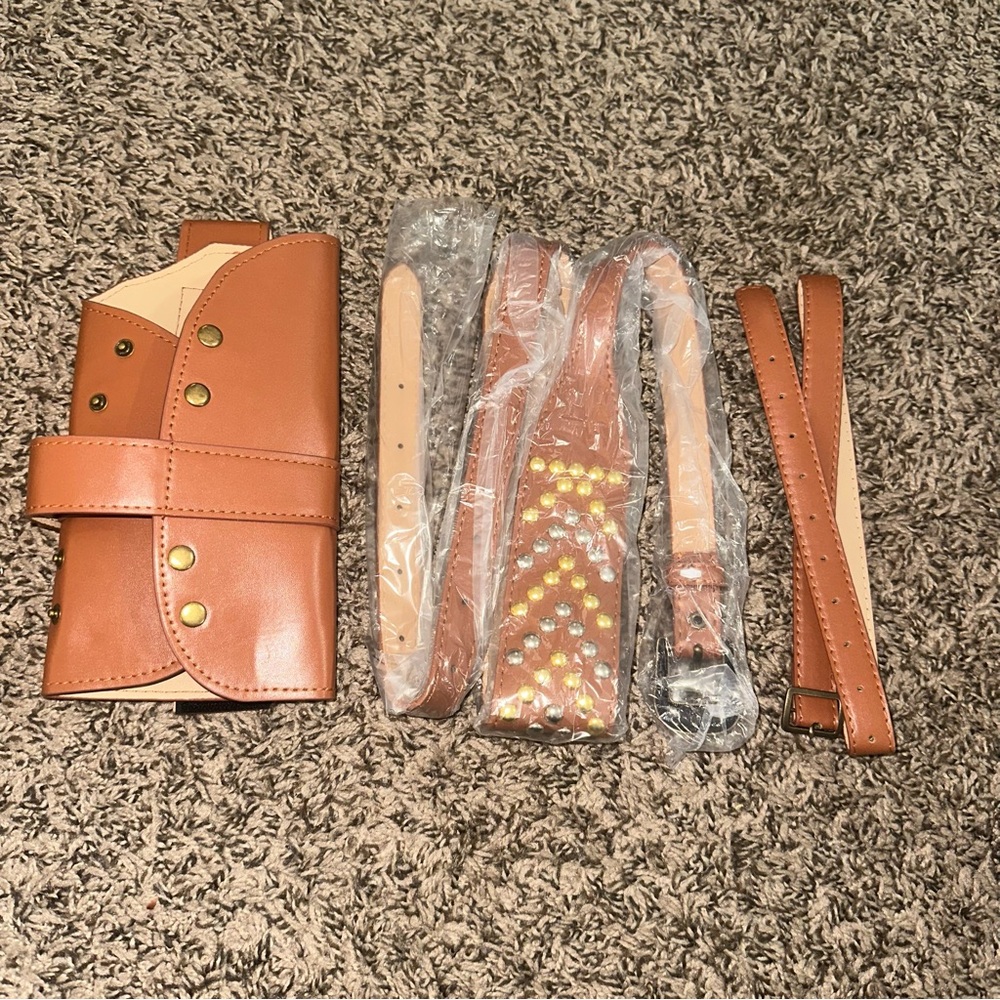 Brown cowboy rivet decoration belt and holster with Gold and silver Studs